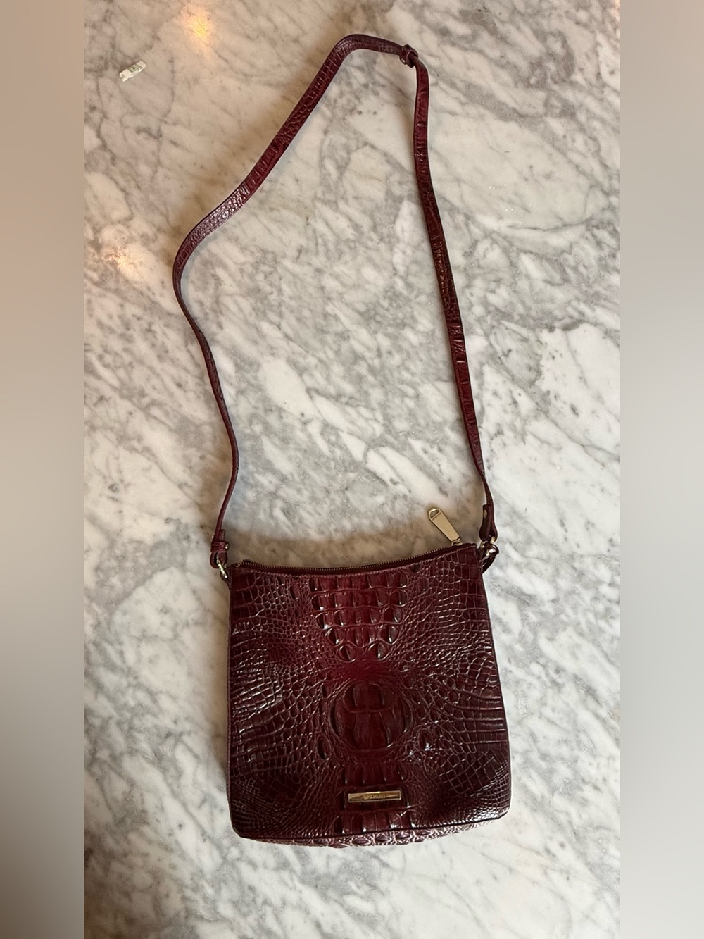 Brahmin Croc-Embossed Leather Crossbody Bag in Brown
